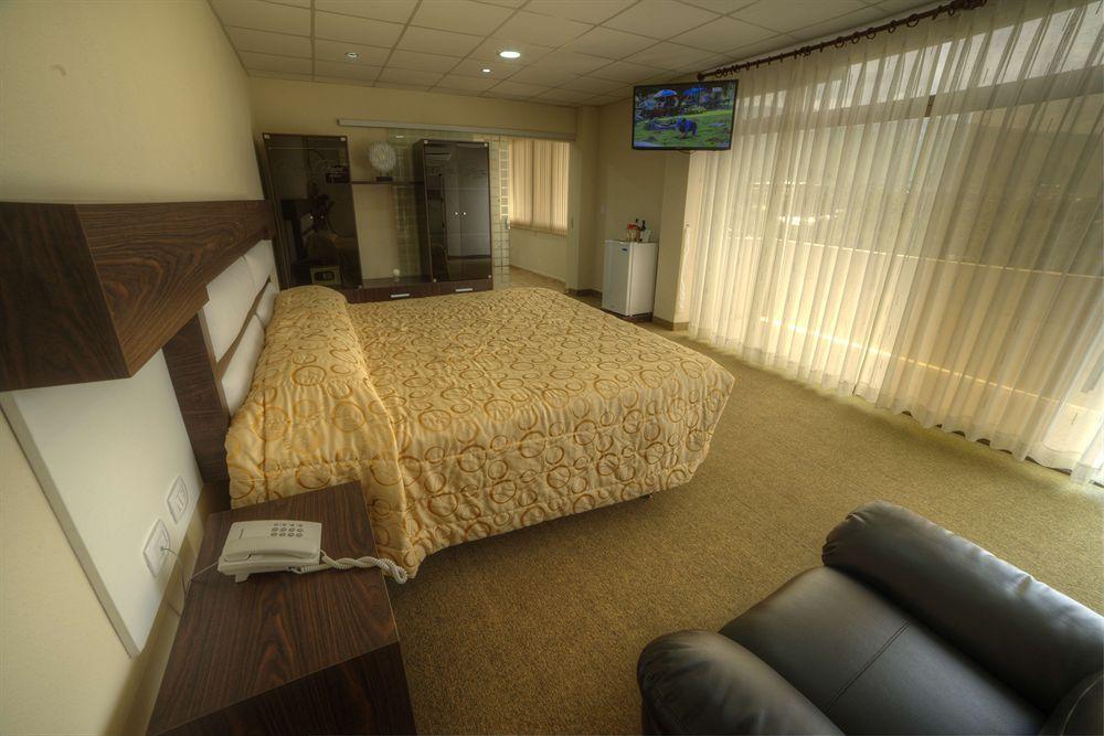 Hotel Regina Cochabamba Esterno foto