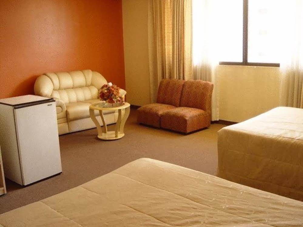 Hotel Regina Cochabamba Esterno foto